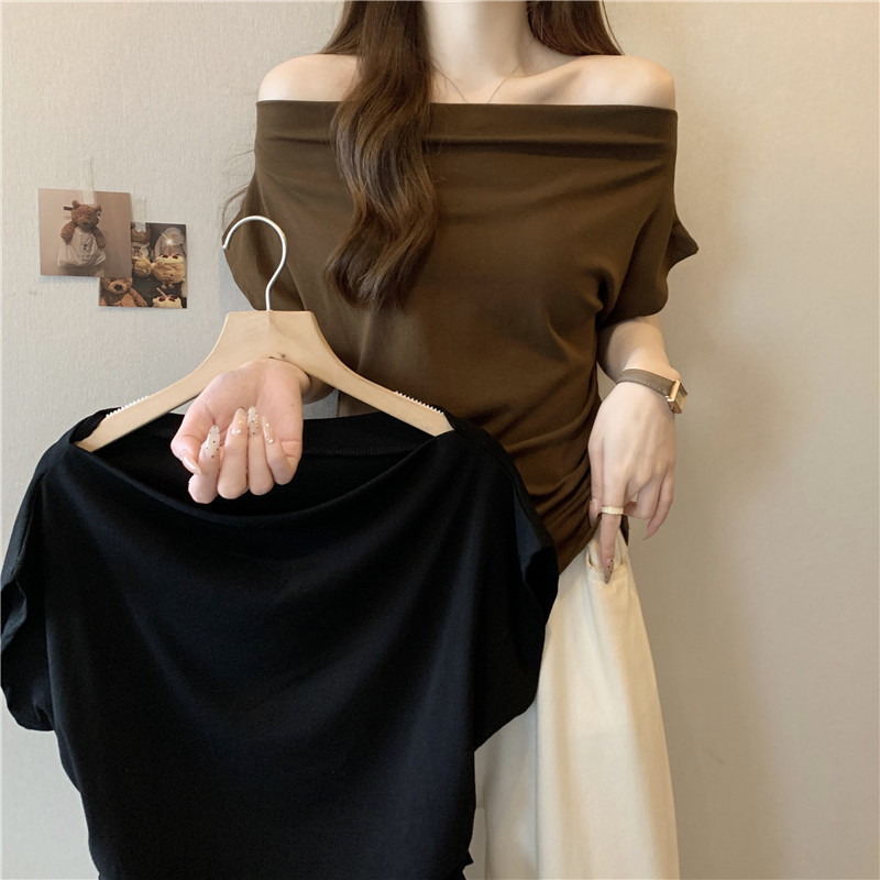 SUXI Áo thun lệch vai màu sắc đơn giản, phù hợp nữ mùa hè 260410