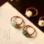 Nhẫn Tre Đá Ô Liu Hình Mèo Con Dễ Thương Với Móng Vuốt Đàn Hồi