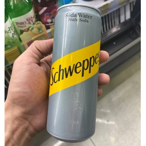 Nước Soda Schweppes Water 320ml, Nước Soda Có Ga Vị Thanh Nhẹ Dễ Uống Không Calo, Thơm Ngon Sảng Khoái