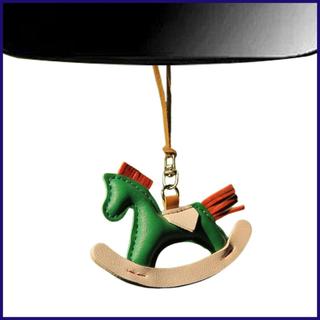 Gương Chiếu Hậu Đồ Trang Trí Ngựa Treo Được Trang Trí Nội Thất Ô Tô Dễ Thương Tự Động Trang Trí Nội Thất Cho Người Lái Xe SUV RVs Nữ hdjvn