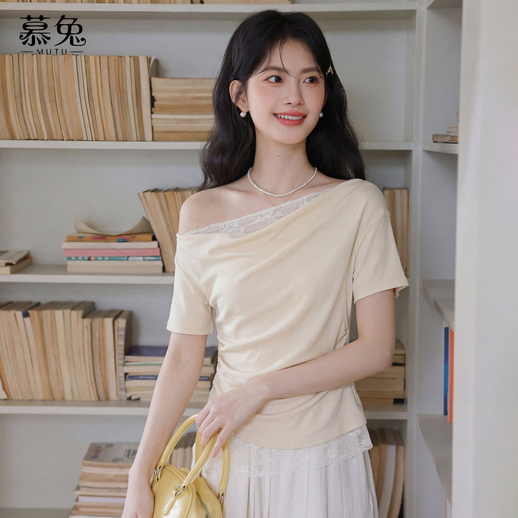 Áo Thun Nữ Cổ Xoay Tay Ngắn, Thiết Kế Sang Trọng với Chi Tiết Ren Khâu