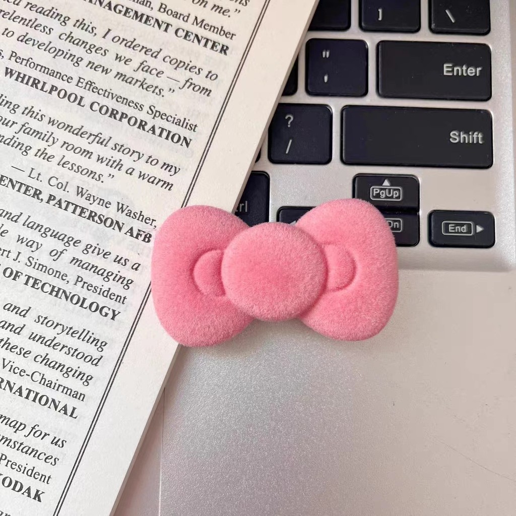 Hello Kitty Nơ và Kẹp tóc - Phụ kiện tóc đáng yêu cho cô nàng ngọt ngào