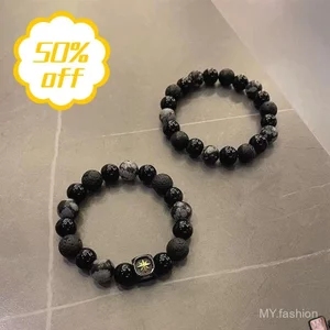 Vòng tay đính cườm màu đen - Trang sức thời trang cho nam và nữ