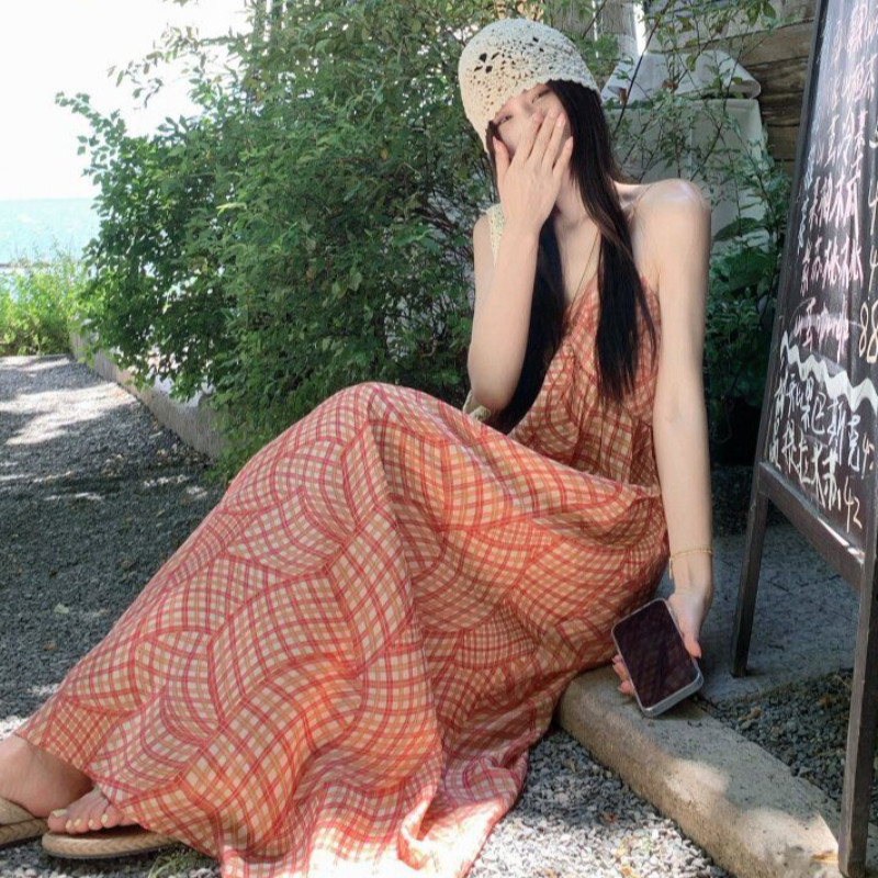 Đầm nữ màu cam phong cách retro, cổ chữ V, dáng chữ A - Perfect cho ngày lễ và mùa hè