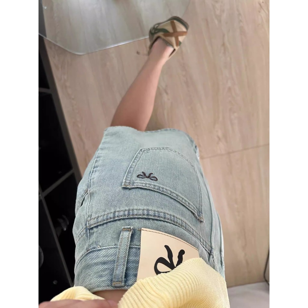 A.T.A Áo sơ mi denim thêu da nhãn nữ, size lớn, thiết kế dáng A ngắn ômbody