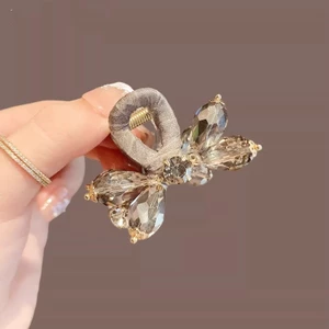 Kẹp tóc cao cấp phiên bản Hàn Quốc có họa tiết cà phê cá mập và kim cương giả sang trọng, phù hợp mọi dịp