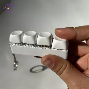 Móc khóa HFTOY có bàn phím để giảm căng thẳng Đồ chơi 4 / 9 nút Bàn phím cơ thư giãn và yên tĩnh Dễ dàng loại bỏ Điều chỉnh lại ~