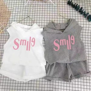 Trẻ em Áo Hoodie không tay Trang phục Vest Bộ quần short nhẹ mùa hè thường ngày Bộ đồ mặc hàng ngày hai mảnh