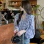 Áo sơ mi nữ cổ chữ V hoa, phong cách trưởng thành kiểu Pháp nhẹ nhàng, có dây buộc