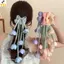 Scrunchie tóc hoa Lily của Thung lũng và tulip với tua rua treo - Phụ kiện tóc đẹp dành cho nữ