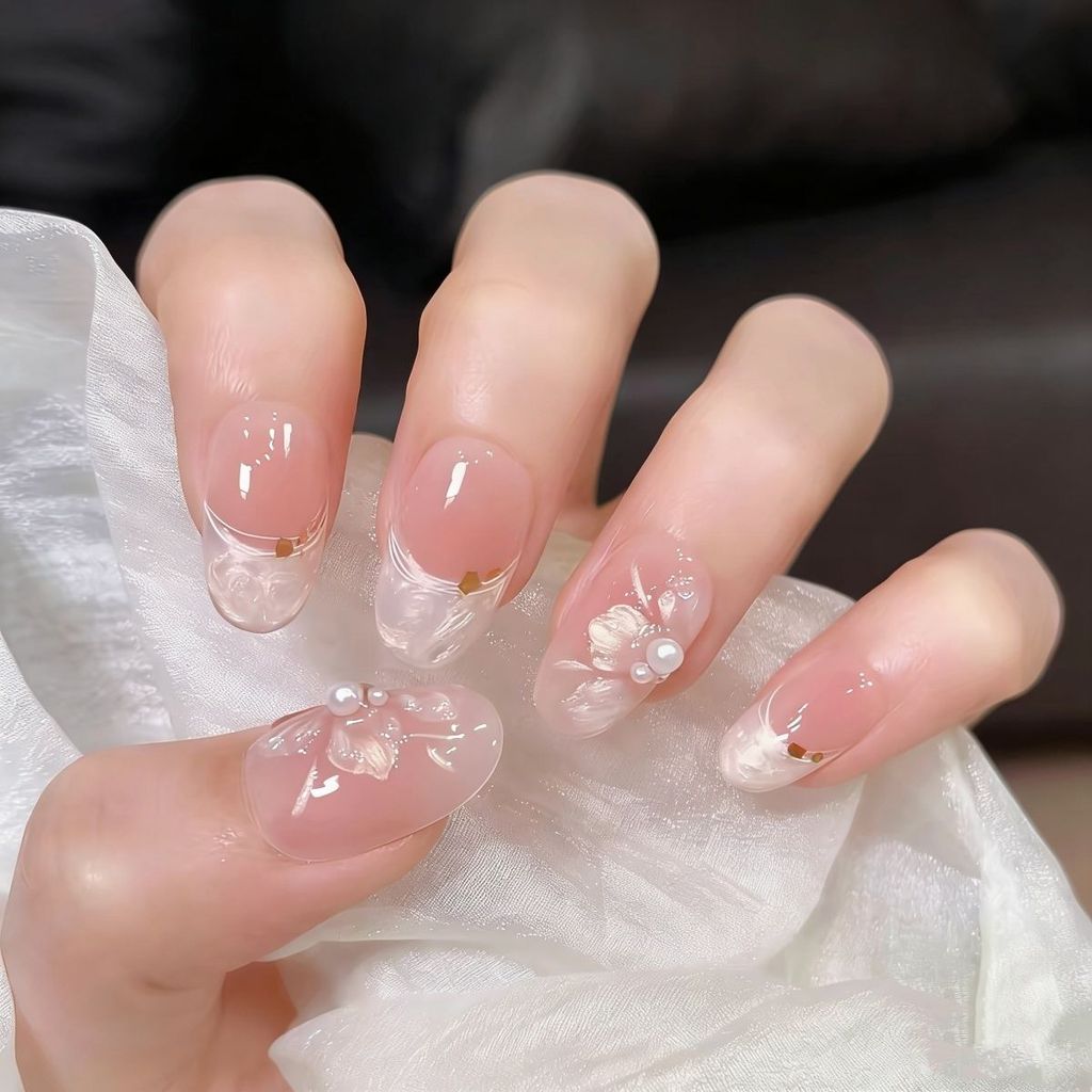 Kem Camellia Ice Trong Suốt Edge Pháp Khắc Tay Móng Tay Cao Cấp Nhẹ Nhàng Làm Trắng Da Tính Khí Miếng Dán Làm Móng Tay