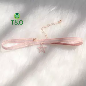 <![CDATA[Choker Ngôi Sao Màu Hồng Gợi Cảm - Phụ Kiện Trang Sức Đa Năng]]>