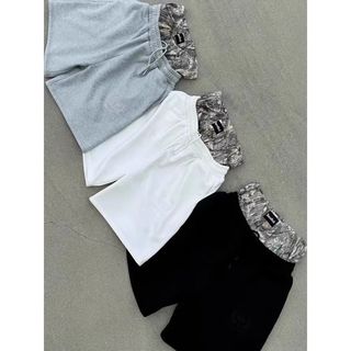 Quần short nam nữ với dây thắt lưng kép, phong cách đường phố, họa tiết thêu
