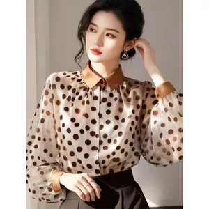 Áo sơ mi nữ cao cấp phong cách Hong Kong, họa tiết chấm bi retro với chất liệu voan nhẹ nhàng