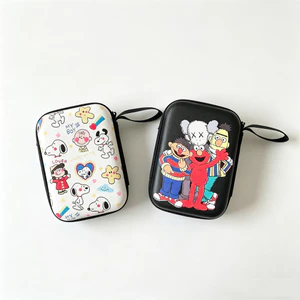 Túi đựng đồ tiện ích Snoopy dễ thương Túi đựng dụng cụ Túi tiện ích kỹ thuật số Cáp dữ liệu EVA chống nước di động