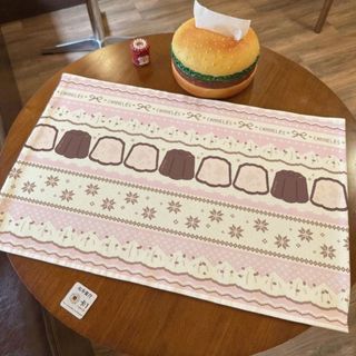 Tấm lót bàn NOOKSTORY, Khăn trải bàn bánh dâu chống trượt, Quà tặng hoạt hình Vải lanh-cotton Bàn Thảm trang trí máy tính để bàn