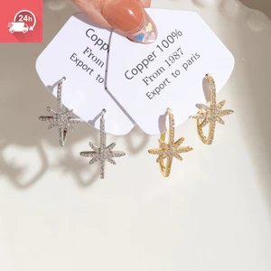 Tinh tế bông tai và necklaces thời trang với hạt zircon lấp lánh, phù hợp nhiều dịp