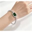 Mặt dây chuyền ngọc lục bảo và zircon cao cấp, kết hợp kim cương, phù hợp làm vòng cổ nữ thời trang và cá tính