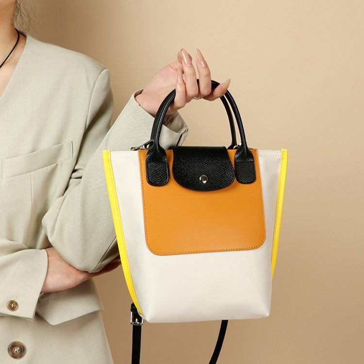 Authentic Women's Single Shoulder Bag New Women's Bag Lightweight Crossbody Bag Nylon Color-Block Handbag Small Tote Bucket Bag French Single Shoulder Bag Light Luxury Niche Women's Crossbody Bag*&-&