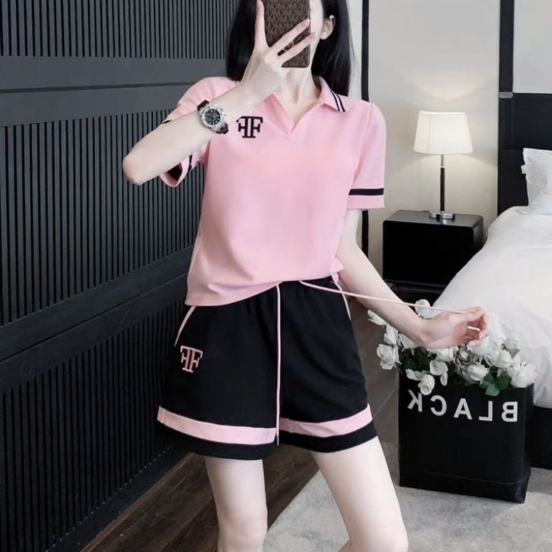 Toàn Bộ Cửa Hàng Thời Trang Thể Thao Nữ Mùa Hè Tính Khí Phương Tây Giảm Tuổi Cổ POLO Quần Short Tay Ngắn Chạy Bộ Hai Bộ Hợp Thời Trang 4.2