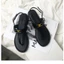 Mùa Hè 2025 Màu Trơn Mũi Tròn Khóa Thời Trang Phù Hợp Với Phong Cách Châu Âu Mỹ Nữ Size Lớn Giày Sandal Đế Dày26040109