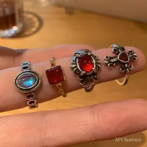 Nhẫn Mắt Cảnh Điều Chỉnh Phong Cách Thời Trung Cổ