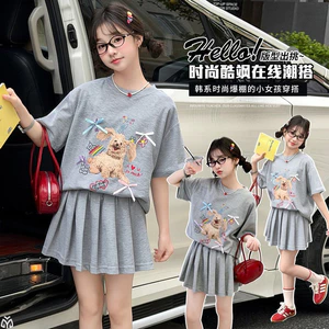 Bộ đồ thời trang bé gái Mùa hè Phong cách mới Trẻ em nơ Áo thun ngắn tay hoạt hình + Váy xếp li Bộ đồ hai mảnh