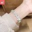 Vòng tay nữ handmade với họa tiết bướm trắng tinh tế, phù hợp thời trang