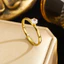 Nhẫn thép không gỉ mạ vàng với zircon, thiết kế vòng cung đẹp mắt, làm từ thép titan siêu mịn