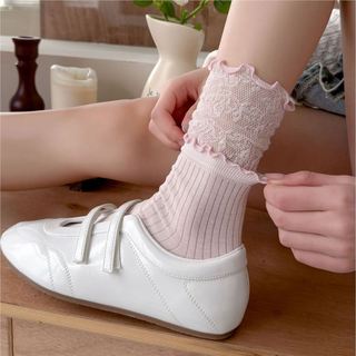[oklife Tất Nữ] Tất Viền Nấm Trắng Phong Cách Ba Lê Nữ Mùa Hè Mỏng Phong Cách Lưới Thoáng Khí Màu Trơn Phù Hợp Với Tất Cọc Bé Gái
