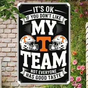 CIFbuy Vintage Tennessee Vols Mũ bảo hiểm Dấu hiệu kim loại Nghệ thuật treo tường cho người đàn ông Cave Bar Phòng trò chơi