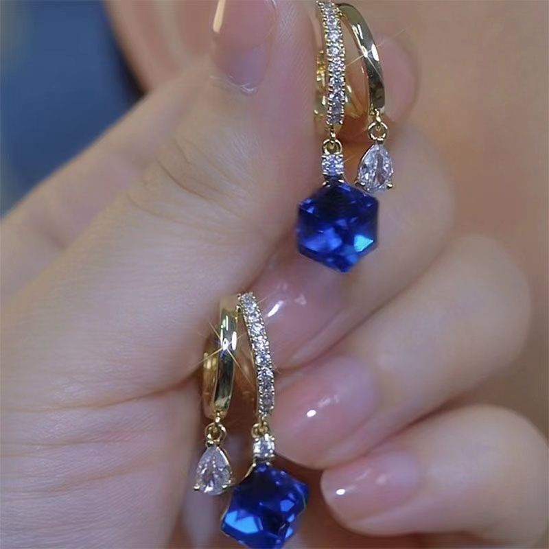 Bông tai năm mới Bông tai pha lê Sapphire cho mẹ thiết kế cao cấp