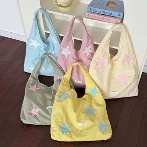 Mùa Xuân Phong Cách Mới Nylon Ngôi Sao Vest Túi Dung Tích Lớn Nữ Nhẹ Phù Hợp Với Phong Cách Túi Đeo Vai Dung Tích Lớn Đi Lại Túi Tote