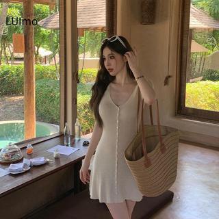 Đầm chữ A cổ chữ V ôm eo, thời trang hè từ LUImo