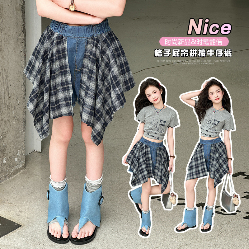 Bé Gái Mùa Hè Denim Quần Short 2026 Phong Cách Mới Trẻ Em Kẻ Sọc Mông Rèm Khâu Quần Thường Ngày