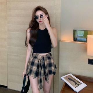[Seckill trong thời gian có hạn] Hot Girl Slim-fit Slimmer Look Phong cách mới Áo Vest phiên bản Hàn Quốc Áo mùa hè Quần short kẻ sọc không đều Bộ đồ thường ngày hai mảnh