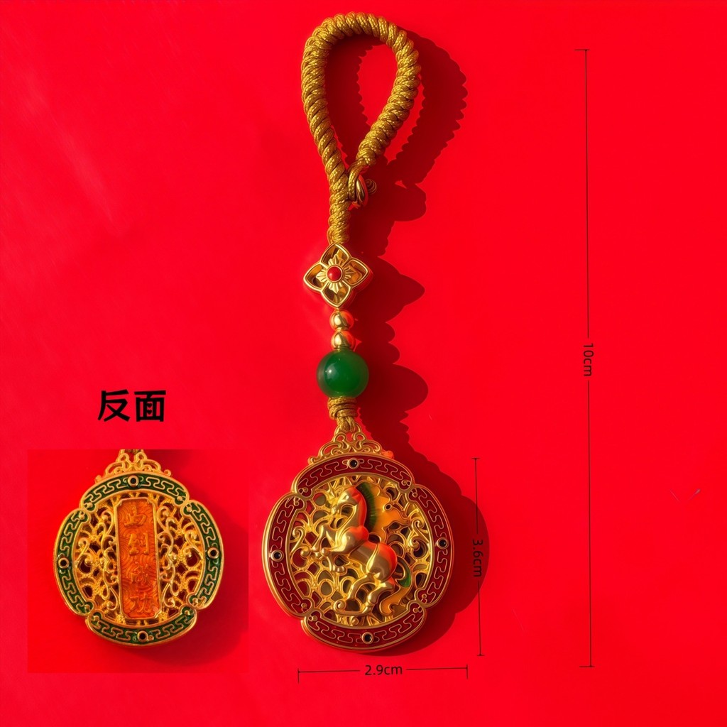 Mặt dây chuyền hình ngựa với phong cách độc đáo, phù hợp làm quà cá nhân hoặc kỷ niệm