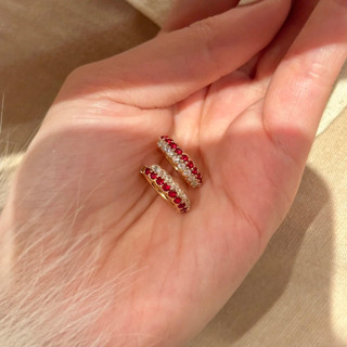 Bông tai corundum đỏ phong cách châu âu mỹ mới nhất với đá kim cương đỏ