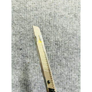 Dao rọc giấy thân nhôm sử dụng lưỡi dao kích thước 9mm WOKIN 300102 - 300809