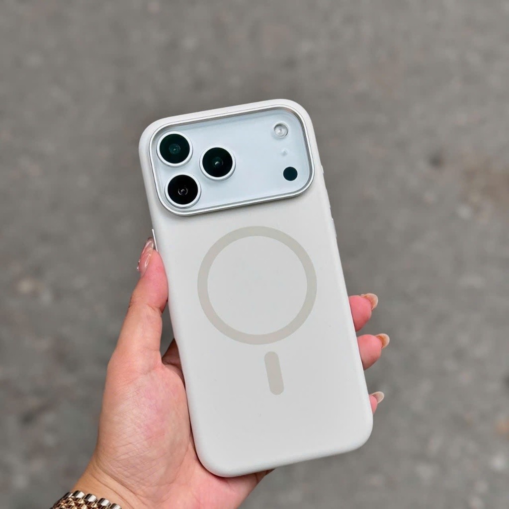 [Chính Hãng] Ốp Lưng Silicon Mutural Cho iPhone 15/16/17 Series - Viền Camera Kim Loại, Chống Bẩn, Hỗ Trợ Sạc Magsafe