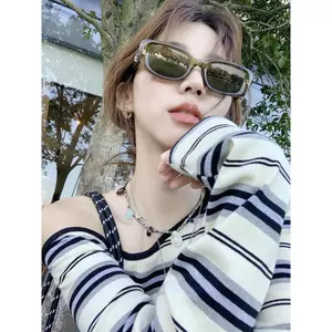 Áo sơ mi dài tay sọc vai chéo ngọt ngào, phù hợp phong cách Hàn Quốc vàwear mùa hè