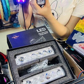 Đèn trợ sáng 6 MẮT 5 chế độ điện chung 12-24v cho xe máy, xe ô tô ( 1 đôi )