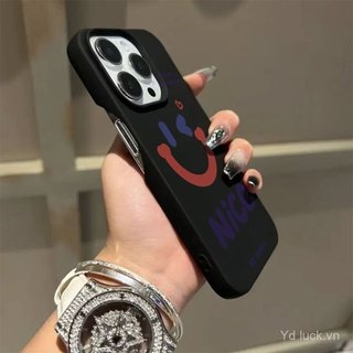 Ốp Bảo Vệ Thời Trang Sáng Tạo Tinh Tế Mặt Cười Đẹp Hợp Thời Trang Thích Hợp Cho iPhone 17promax 11 12pro 13promax 14 Half Pack Soft Case 15plus 16pro 17 13 14pro 15 16 Ốp Điện Thoại Chống Sốc