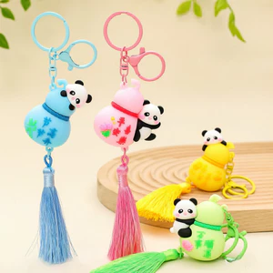 Móc khóa gấu trúc phong cách mới với túi tua rua Calabash quyến rũ Phụ kiện mặt dây chuyền dễ thương