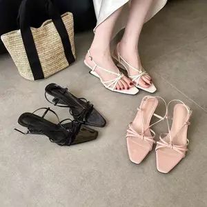 TT Châu Âu Mỹ Phù Hợp Với La Mã Nêm Gót Giày Sandal Mùa Hè 2026 Phong Cách Mới Đeo Chéo Mũi Nhọn Cao Gót Nữ