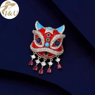 JU Bộ Thời Trang Retro Phong Cách Trung Hoa Năm Mới với Hoạ tiết Sư Tử Khiêu Vũ và Thổ Cẩm Tinh Tế