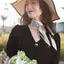 Corsage từ dâu thổ cẩm sang trọng dành cho tiệc cưới - Quà tặng tinh tế