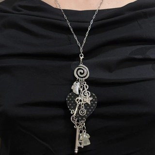 Vòng cổ ăn nhẹ chấm bi Y2k