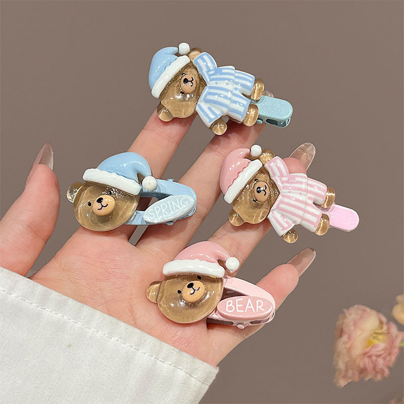 Bộ Đồ Ngủ Gấu Hoạt Hình Màu Nâu Sóng Tóc Ngọt Ngào kèm Kẹp Tóc Trang Sức Đa Năng
