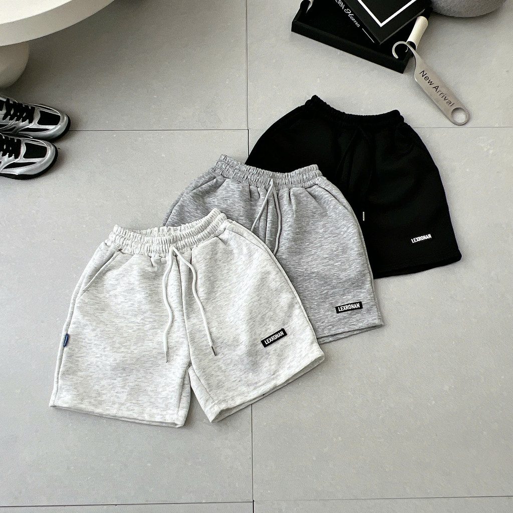 Quần Đùi Trơn Nam LEXRONAN Tag Trước Form Trên Gối – Short Nam Thể Thao Co Giãn, Mặc Mát, Dễ Phối Đồ Local Brand #QD02